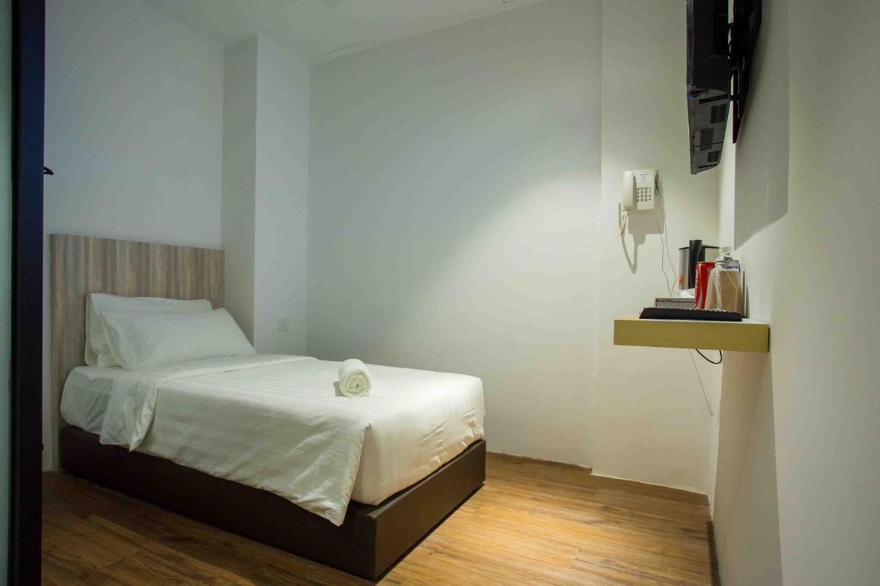 Stella Hotel - Johor Bahru Exterior foto